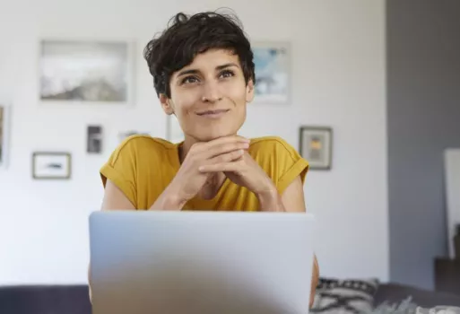 Vous êtes en chômage partiel ? Vous pouvez désormais suivre une formation... gratuitement